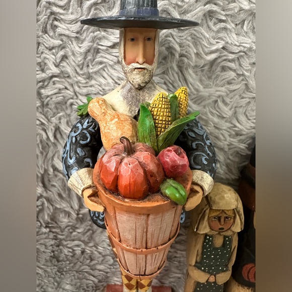 Set of 3, Pilgrim figurines, Harvest/ Thanksgiving decorations, Jim Shore & Lori - Picture 7 of 9